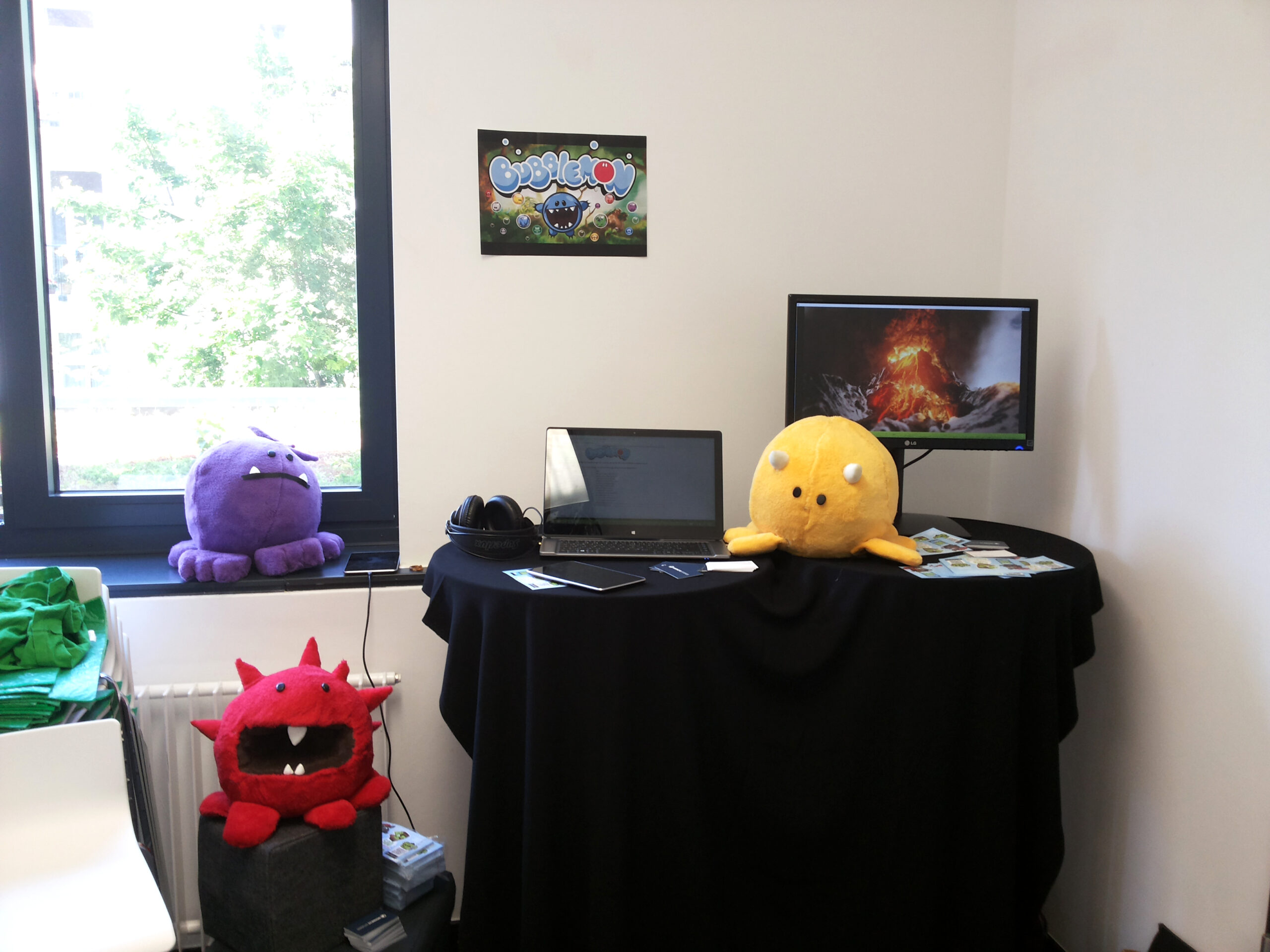 The BubbleMon booth at MaGnology